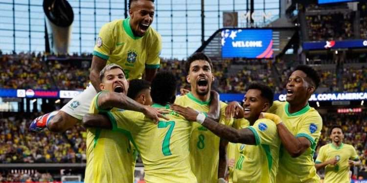 উরুগুয়েকে আসল শক্তি দেখাবো, হুঙ্কার ব্রাজিলিয়ান ডিফেন্ডারের