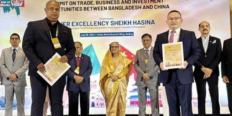 চীনের ব্যবসায়ীদের বাংলাদেশে বিনিয়োগের আহ্বান প্রধানমন্ত্রীর