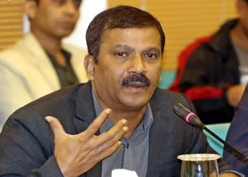 ঢাকা বিশ্ববিদ্যালয়ের আইন বিভাগের প্রফেসর ড. আসিফ নজরুল।