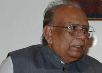 সাবেক পানিসম্পদমন্ত্রী রমেশ চন্দ্র আটক