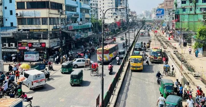 ২৩ দিনের আন্দোলন পর রাজধানীর পরিস্থিতি স্বাভাবিক হতে শুরু করেছে। ফাইল ছবি