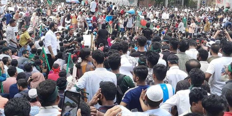 কারফিউর মধ্যেই ‘মার্চ টু ঢাকা’ কর্মসূচি আজ, জনমনে শঙ্কা