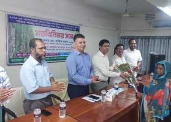 দর্শনা কেরু এ্যান্ড কোম্পানি(বাঃ)লিঃ এর ট্রেনিং কমপ্লেক্সে হল রুমে সিডিএ/সিআইসিদের সাথে মতবিনিময় সভা