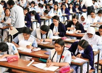 মাধ্যমিকে ফিরছে বিজ্ঞান, মানবিক ও ব্যবসায় শিক্ষা