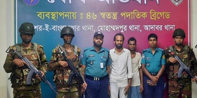 মোহাম্মদপুরে ছিনতাই-ডাকাতি: যৌথ অভিযানে গ্রেপ্তার ২২