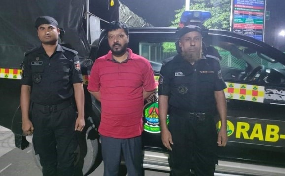 ময়মনসিংহে পলাতক ইউনিয়ন পরিষদের চেয়ারম্যান গ্রেপ্তার