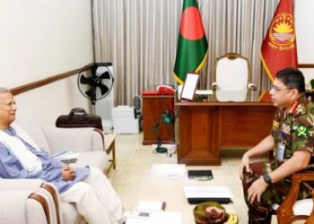 যুক্তরাষ্ট্র–কানাডা থেকে ফিরে প্রধান উপদেষ্টার সঙ্গে সাক্ষাৎ সেনাপ্রধানের