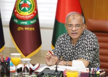 ফায়ার সার্ভিসের ব্যর্থতা নেই, সীমাবদ্ধতা আছে : স্বরাষ্ট্র উপদেষ্টা