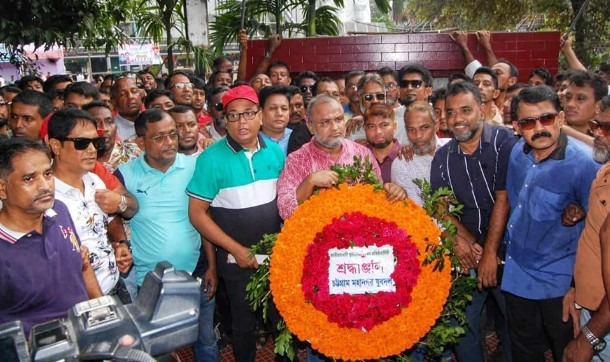 ‘জাতির মুক্তির সিঁড়ি হয়ে দাঁড়াচ্ছে যুবদল’