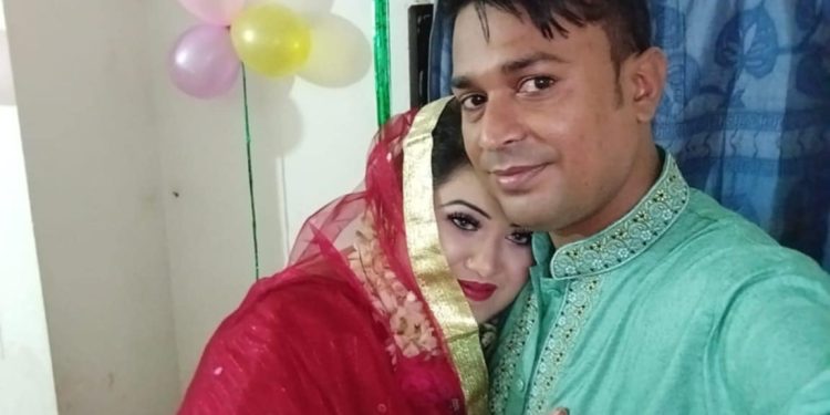 প্রয়াত স্বামীর জনপ্রিয়তাকে কাজে লাগিয়ে বিএনপি’র সমর্থনে বেপরোয়া সুইটি