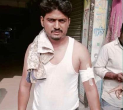 নাটোরের বড়াইগ্রামে টিসিবি পণ্য বিতরণ নিয়ে দুই পক্ষের সংঘর্ষ-গুলিবিদ্ধ ১