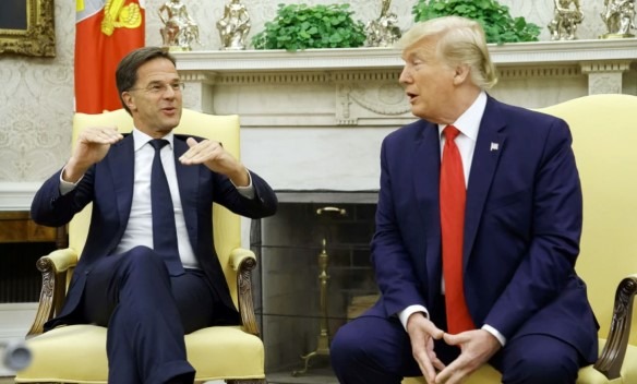 বৈশ্বিক নিরাপত্তা ইস্যুতে ট্রাম্পের সঙ্গে ন্যাটো প্রধানের বৈঠক