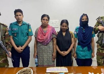 পল্লবীতে দুই নারী মাদক কারবারি আটক