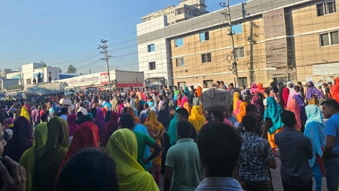 গাজীপুর আজও শ্রমিক বিক্ষোভ, ১০ কিলোমিটার এলাকাজুড়ে যানজট