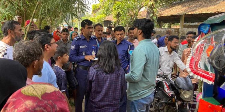 গাজীপুরের পিকনিক বাস বিদ্যুতায়িত হয়ে ইসলামি ইউনিভার্সিটির ৩শিক্ষার্থীর মৃত্যু