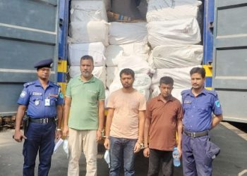 সাভারে চুরি হওয়া ২২ লাখ টাকার গার্মেন্টস পণ্য উদ্ধার, আটক ৩