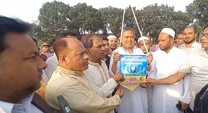 শ্রীপুরে জিয়াউর রহমান গোল্ডকাপ ফুটবল টুর্নামেন্টের উদ্বোধন