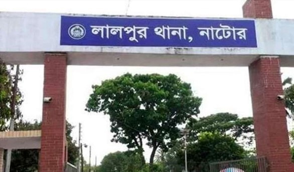 নাটোরে ঠিকাদারের ঝুলন্ত মরদেহ উদ্ধার