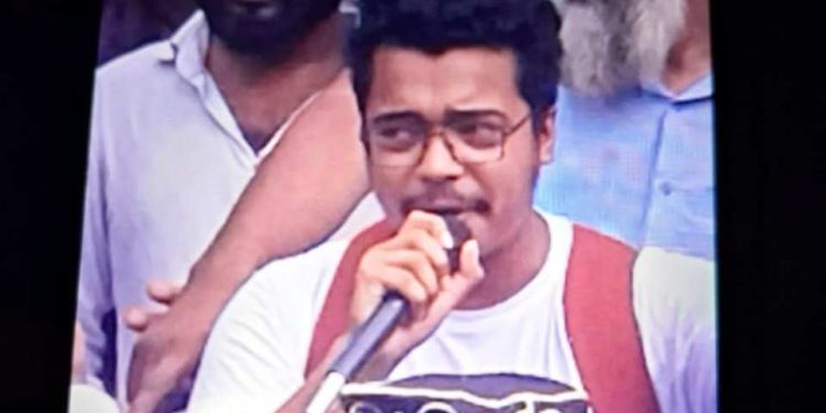 গাজীপুরের পূবাইলে সমন্বয়ক দাবি করা ছাত্রের বিরুদ্ধে কলেজ ছাত্রীকে ধর্ষণের অভিযোগে মামলা