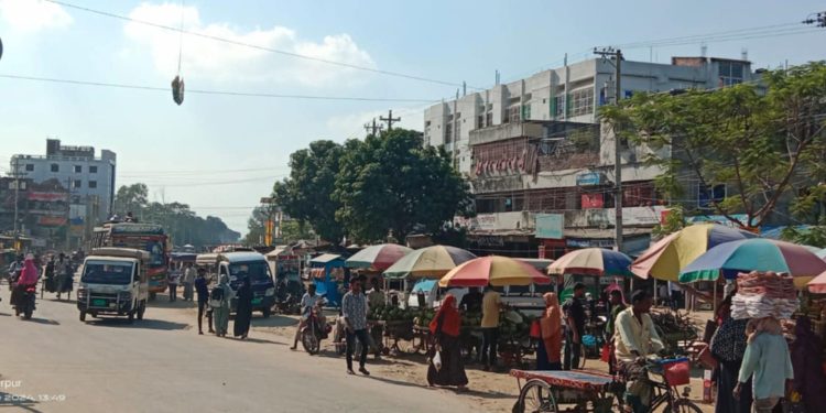 নির্বাহী প্রকৌশলী ও উপবিভাগীয় প্রকৌশলীর কোটি টাকার বাণিজ্য গাংনী বাজারে অবৈধ স্থাপনা উচ্ছেদে