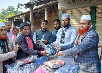 কাপাসিয়ায় জামায়াতের উদ্যোগে শীতবস্র বিতরণ