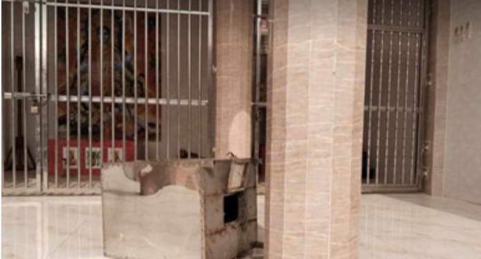 নাটোরে কালী মন্দিরের দান বাক্স ভেঙে চুরি