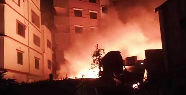 গাজীপুরে ৩টি বসতবাড়ির ৫৭ কক্ষ আগুনে পুড়ে ছাই