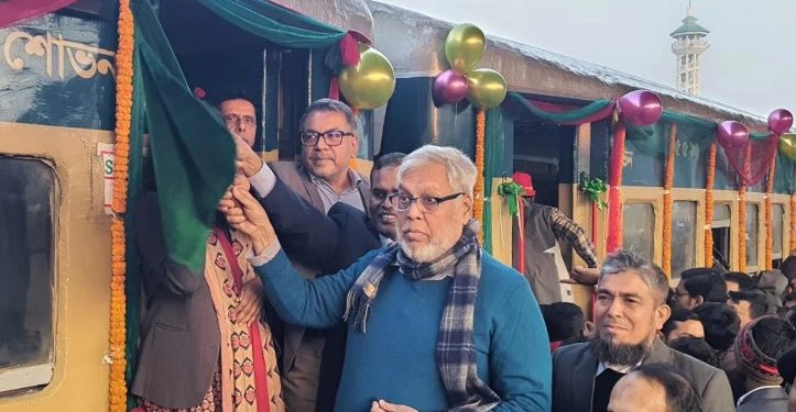 ঢাকা-জয়দেবপুর রুটে দুই জোড়া কমিউটার ট্রেন আনুষ্ঠানিক উদ্বোধন