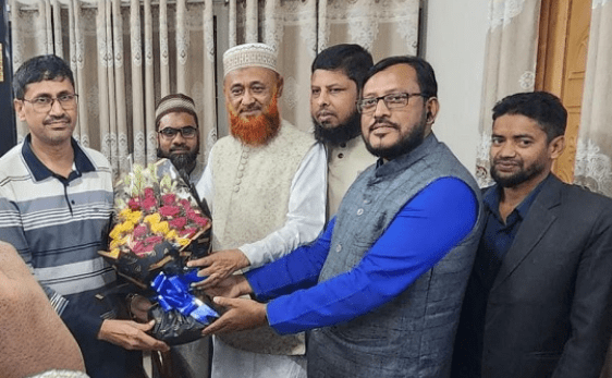 টঙ্গী পশ্চিম থানার ওসির সাথে জামায়াত নেতৃবৃন্দের সৌজন্য সাক্ষাৎ