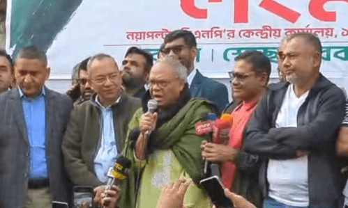 ‘পিন্ডি থেকে স্বাধীনতা এনেছি, দিল্লির কাছে আত্মসমর্পণ করার জন্য নয়’: রুহুল কবির রিজভী