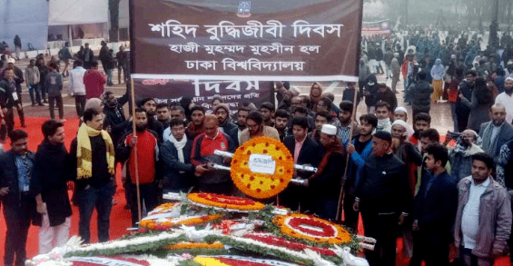 মিরপুরে শহীদ বুদ্ধিজীবী স্মৃতিসৌধে জনতার ঢল