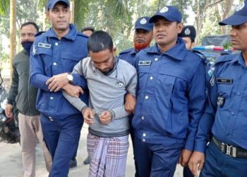 নাটোরে মহাশ্মশানে চুরি করতে দেখে ফেলায় তরুন দাসকে খুন-অভিযুক্ত সবুজকে চট্টগ্রাম থেকে গ্রেফতার