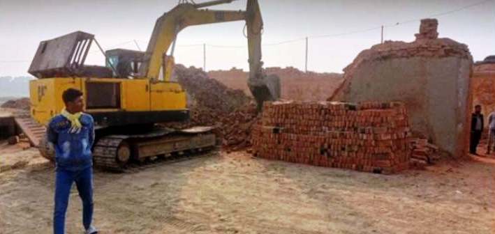 নাটোরে লালপুরে পরিবেশ অধিদপ্তরের অভিযানে অবৈধ ইটভাটা উচ্ছেদ