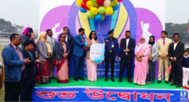 নাটোরে অনূর্ধ্ব ১৭ বালক-বালিকা জাতীয় গোল্ডকাপ ফুটবল টুর্ণামেন্টের উদ্বোধন