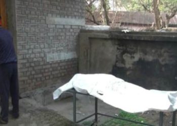 নাটোরের নলডাঙ্গায় চোর সন্দেহে গণপিটুনিতে নিহত-১