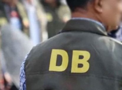 ডিবি পুলিশ পরিচয়ে প্রাণ-আরএফএলের ৫৫ লাখ টাকা ছিনতাই