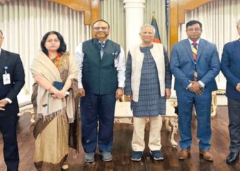 ঢাবিকে বিশেষ মর্যাদা দেওয়ার আশ্বাস প্রধান উপদেষ্টার