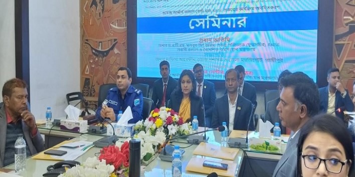 গাজীপুরে ওয়েজ আর্নার্স কল্যাণ বোর্ড প্রকল্পের কার্যক্রম অবহিতকরণ সেমিনার