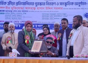 শিক্ষার্থীদের শৃংখলাবোধ শেখাতে হবে : হাসান সরকার