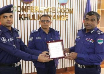খুলনা রেঞ্জের শ্রেষ্ঠ অফিসার ইনচার্জ হলেন কুষ্টিয়া মডেল থানার ওসি