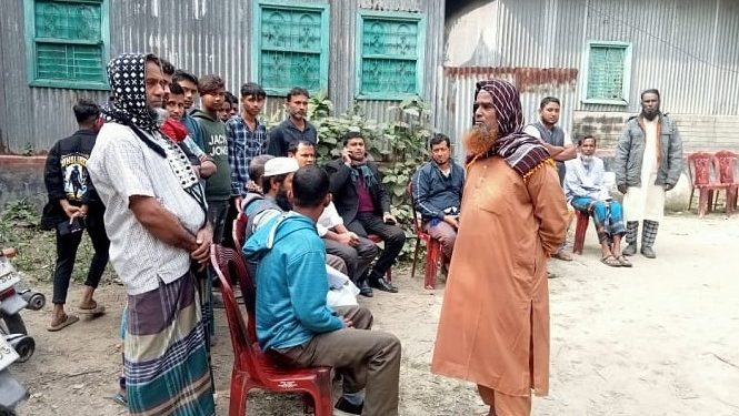 সাভারে বাস-অ্যাম্বুলেন্স সংঘর্ষে নিহত ৪ জন একই পরিবারের