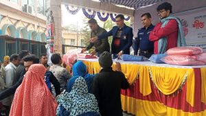 চুয়াডাঙ্গা ডেভেলপমেন্ট ফোরাম এর উদ্যোগে শীতবস্ত্র বিতরণ