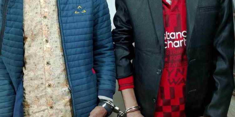 গাজীপুরের মৌচাকে বিপুল পরিমাণ মাদকসহ দুই কারবারি গ্রেফতার