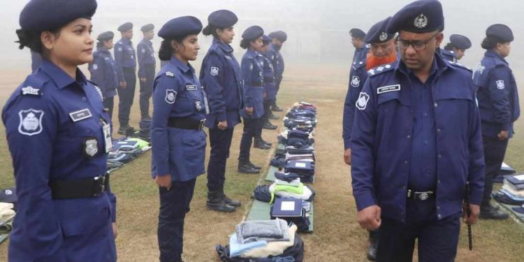 চুয়াডাঙ্গা জেলা পুলিশের মাসিক কীট পরিদর্শন প্যারেড অনুষ্ঠিত