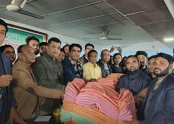 নাটোরের বড়াইগ্রামে যুবদলের উদ্যোগে ২ হাজার কম্বল বিতরণ