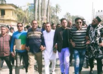 নাটোর জেলা বিএনপির ঘোষিত আহবায়ক কমিটি’কে অসঙ্গতিপূর্ণ ঘোষনা করে বিক্ষোভ