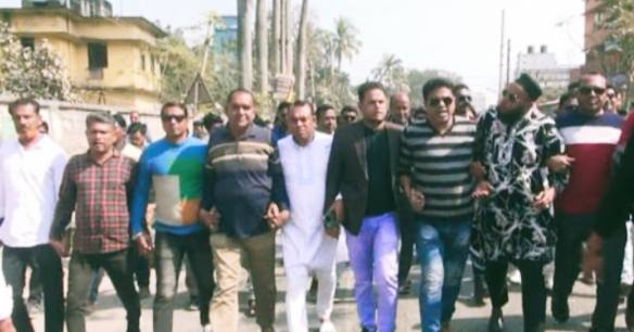 নাটোর জেলা বিএনপির ঘোষিত আহবায়ক কমিটি’কে অসঙ্গতিপূর্ণ ঘোষনা করে বিক্ষোভ