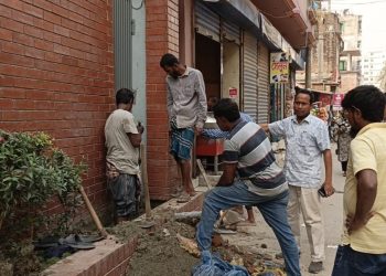 টঙ্গীতে ভ্রাম্যমান আদালতের অভিযান , সোয়া দুই লাখ টাকা জরিমানা