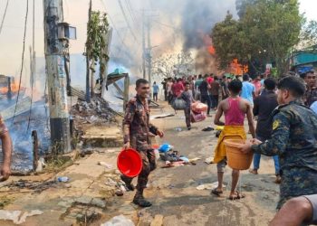 সাজেকে ভয়াবহ আগুন; ৫ ঘণ্টার চেষ্টায় আগুন নিয়ন্ত্রণে পুড়েছে ৫০টির বেশি হোটেল-রিসোর্ট