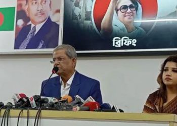 আওয়ামী লীগ সভাপতি শেখ হাসিনাকে দেশে ফেরত পাঠাতে ভারতের কাছে দাবি জানিয়েছে বিএনপি